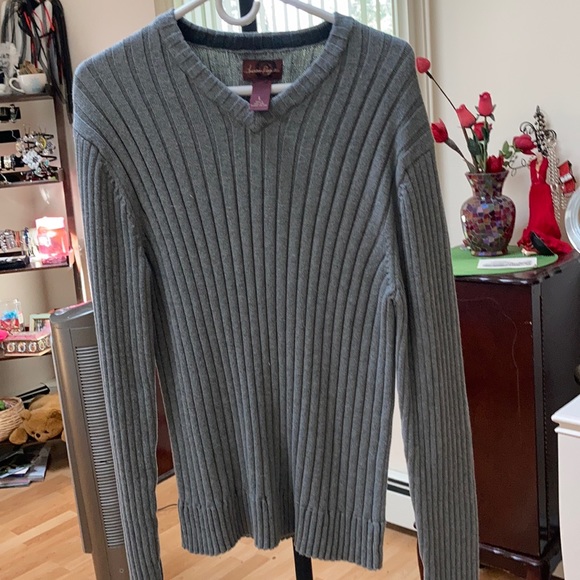 American Rag Other - Long sleeve gray ribbed sweater